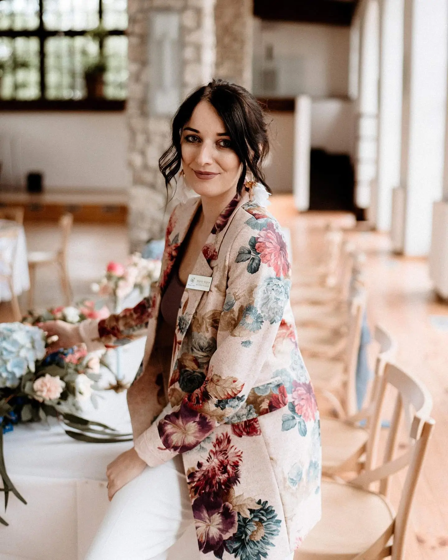 A photo of Marta Wątor drinking coffee