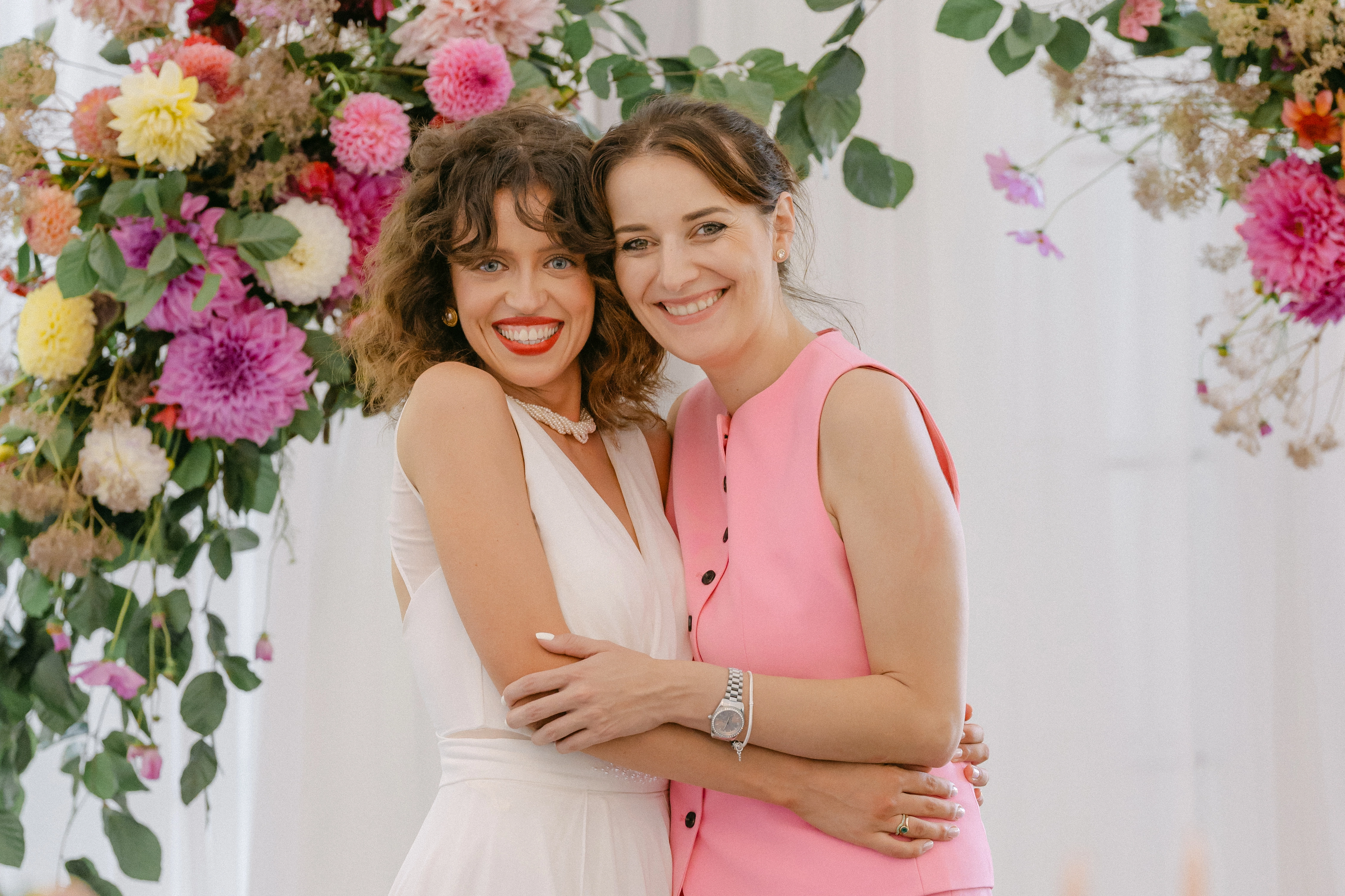 Wedding planner with the bride